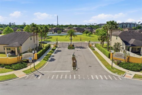 House in Ocoee, Florida 3 bedrooms, 199.18 sq.m. № 2100004 - photo 30