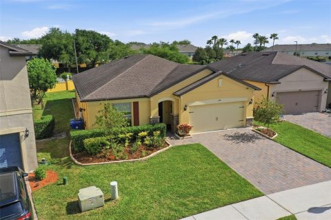 House in Ocoee, Florida 3 bedrooms, 199.18 sq.m. № 2100004 - photo 26