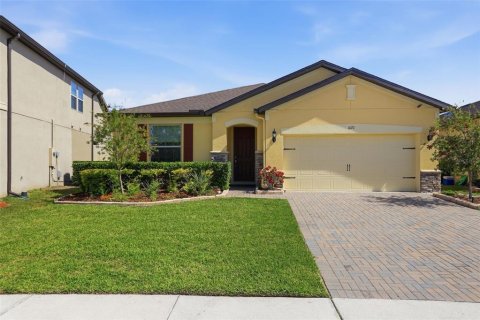 House in Ocoee, Florida 3 bedrooms, 199.18 sq.m. № 2100004 - photo 2