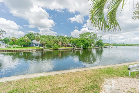 Copropriété à vendre à Saint Petersburg, Floride: 1 chambre, 62.06 m2 № 1832728 - photo 5