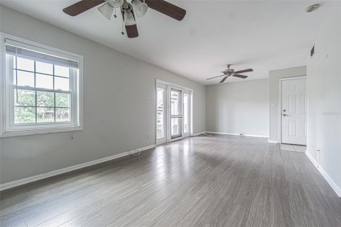 Copropriété à vendre à Saint Petersburg, Floride: 1 chambre, 62.06 m2 № 1832728 - photo 11