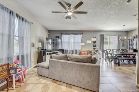 Casa en venta en Ruskin, Florida, 3 dormitorios, 189.52 m2 № 1723730 - foto 6