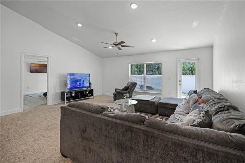 Casa en venta en Kissimmee, Florida, 4 dormitorios, 178.74 m2 № 1622840 - foto 16