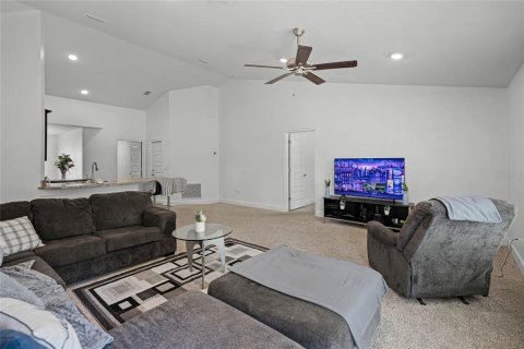 Casa en venta en Kissimmee, Florida, 4 dormitorios, 178.74 m2 № 1622840 - foto 15