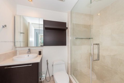 Condo in Sunny Isles Beach, Florida, 3 bedrooms  № 1729099 - photo 19