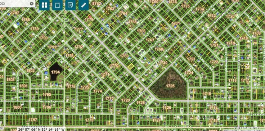 Land in Port Charlotte, Florida № 2160070