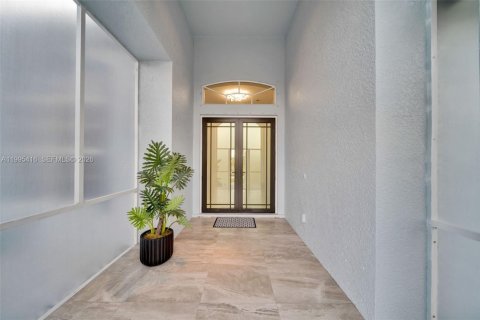 Casa en venta en Cape Coral, Florida, 3 dormitorios № 2062977 - foto 5