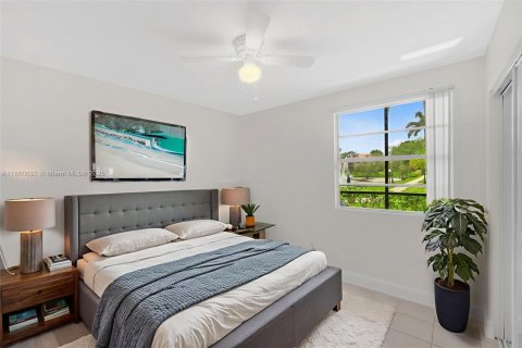 Copropriété à vendre à Pompano Beach, Floride: 2 chambres, 83.89 m2 № 1897443 - photo 14