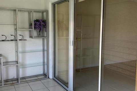 Condo in Lake Worth, Florida, 2 bedrooms  № 2259685 - photo 17