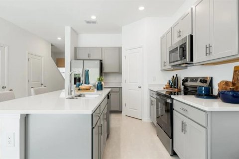 Townhouse in Nokomis, Florida 3 bedrooms, 130.43 sq.m. № 2238273 - photo 7
