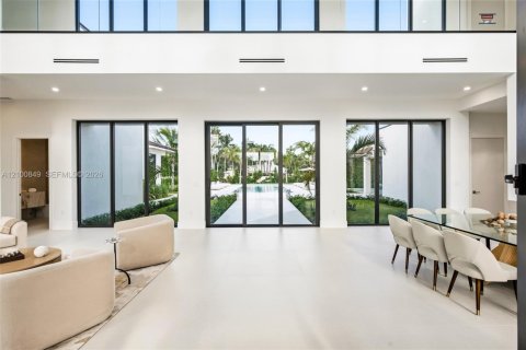 Casa en venta en Palmetto Bay, Florida, 9 dormitorios, 862.78 m2 № 2401299 - foto 13