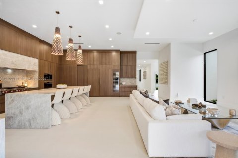 Casa en venta en Palmetto Bay, Florida, 9 dormitorios, 862.78 m2 № 2401299 - foto 25