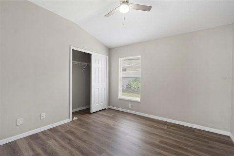 House in Leesburg, Florida 3 bedrooms, 141.4 sq.m. № 1865962 - photo 16