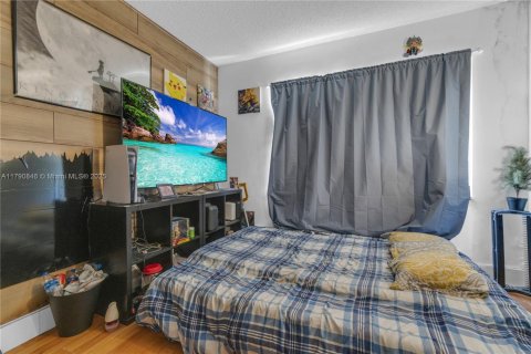 Townhouse in Miami, Florida 3 bedrooms, 124.86 sq.m. № 1863449 - photo 24