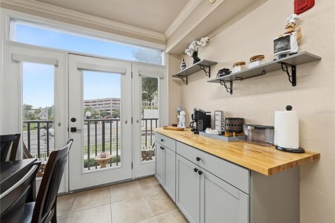 Copropriété à louer à Orlando, Floride: 2 chambres, 100.8 m2 № 2413554 - photo 13