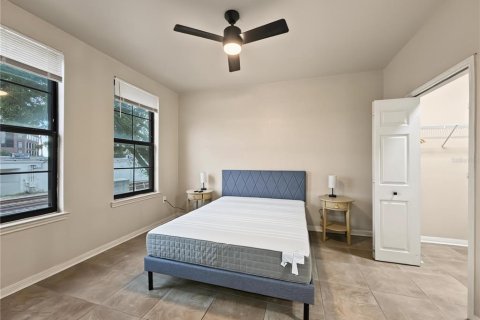 Copropriété à louer à Orlando, Floride: 2 chambres, 100.8 m2 № 2413554 - photo 21