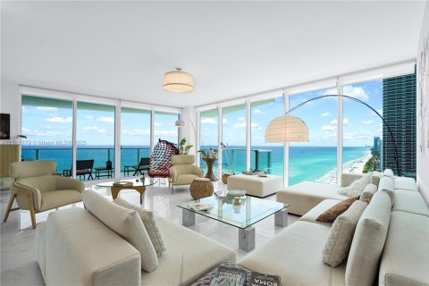 Copropriété à vendre à Hollywood, Floride: 4 chambres, 293.85 m2 № 1927443 - photo 24