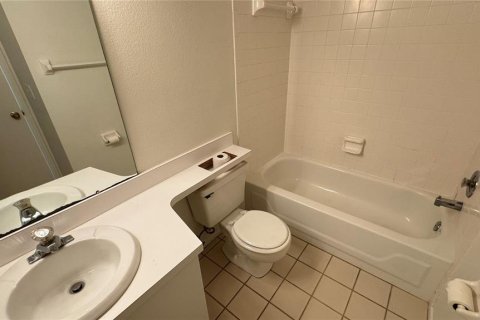 House in Bradenton, Florida 2 bedrooms, 105.17 sq.m. № 2376657 - photo 17