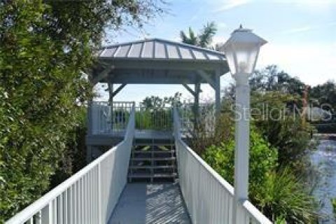House in Bradenton, Florida 2 bedrooms, 105.17 sq.m. № 2376657 - photo 30