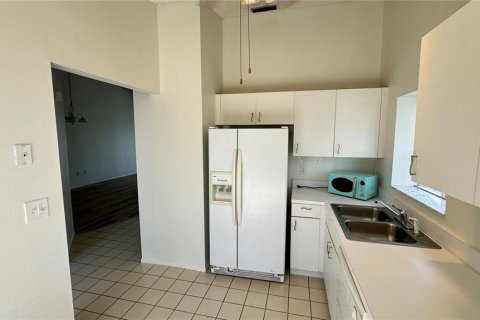 House in Bradenton, Florida 2 bedrooms, 105.17 sq.m. № 2376657 - photo 8