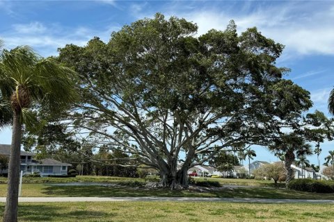 House in Bradenton, Florida 2 bedrooms, 105.17 sq.m. № 2376657 - photo 29