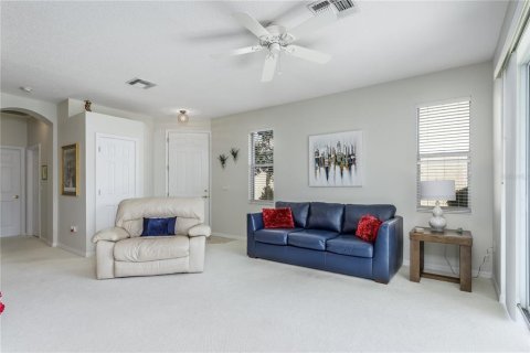 House in Land O' Lakes, Florida 2 bedrooms, 99.68 sq.m. № 1542817 - photo 10
