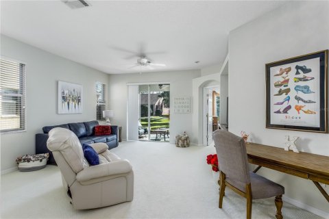 House in Land O' Lakes, Florida 2 bedrooms, 99.68 sq.m. № 1542817 - photo 9