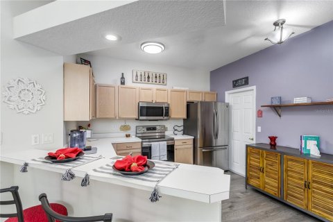 House in Land O' Lakes, Florida 2 bedrooms, 99.68 sq.m. № 1542817 - photo 5
