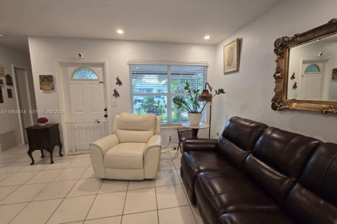 Купить виллу или дом в Холливуд, Флорида 3 спальни, 120.68м2, № 2046808 - фото 18