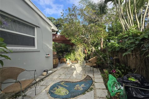 Купить виллу или дом в Холливуд, Флорида 3 спальни, 120.68м2, № 2046808 - фото 27