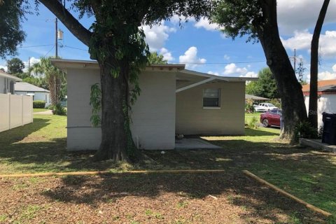 House in Tampa, Florida 3 bedrooms, 100.06 sq.m. № 1735408 - photo 11