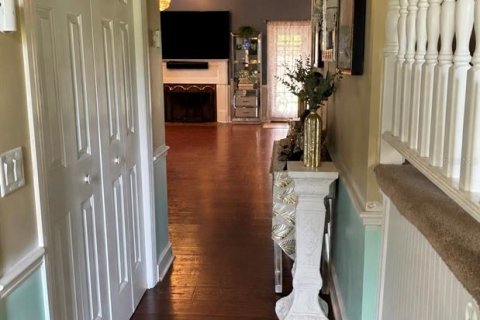 House in Ocala, Florida 5 bedrooms, 310.39 sq.m. № 2204343 - photo 4