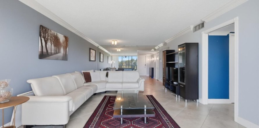Condominio en Pompano Beach, Florida, 2 dormitorios № 2190159
