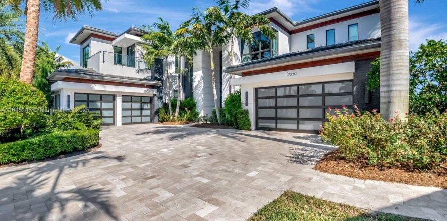 Villa ou maison à Boca Raton, Floride 6 chambres, 750.93 m2 № 1842435