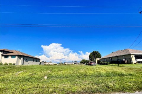 Terreno en venta en Cape Coral, Florida № 1287309 - foto 4