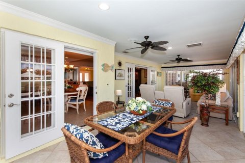Villa ou maison à vendre à Venice, Floride: 4 chambres, 327.85 m2 № 2409838 - photo 16