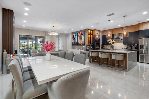 Villa ou maison à vendre à Orlando, Floride: 5 chambres, 393.44 m2 № 2291699 - photo 6