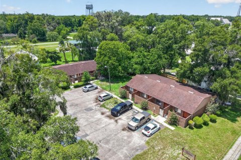 Propiedad comercial en High Springs, Florida 4 dormitorios, 243.78 m2 № 2157829