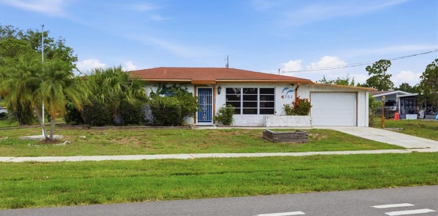 Villa ou maison à North Port, Floride 2 chambres, 109.16 m2 № 2148810