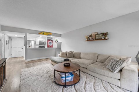 Condominio en venta en Lake Wales, Florida, 2 dormitorios, 88.63 m2 № 1579091 - foto 8