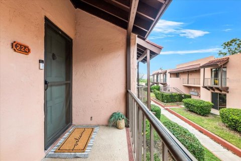 Condominio en venta en Lake Wales, Florida, 2 dormitorios, 88.63 m2 № 1579091 - foto 3