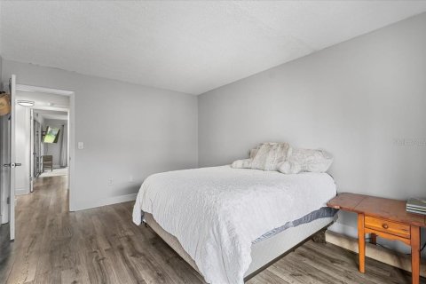 Condominio en venta en Lake Wales, Florida, 2 dormitorios, 88.63 m2 № 1579091 - foto 18
