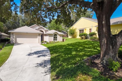 Villa ou maison à vendre à Eustis, Floride: 3 chambres, 155.43 m2 № 2425240 - photo 19