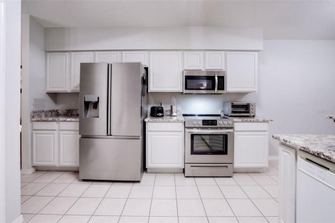 Villa ou maison à vendre à Eustis, Floride: 3 chambres, 155.43 m2 № 2425240 - photo 10