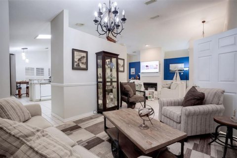 Villa ou maison à vendre à Eustis, Floride: 3 chambres, 155.43 m2 № 2425240 - photo 24