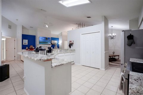Villa ou maison à vendre à Eustis, Floride: 3 chambres, 155.43 m2 № 2425240 - photo 3