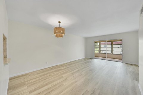 Copropriété à vendre à Delray Beach, Floride: 2 chambres, 85.93 m2 № 2247161 - photo 6