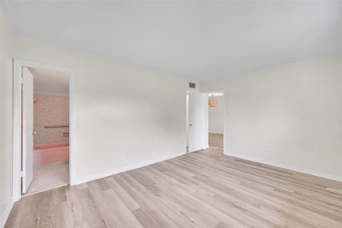 Copropriété à vendre à Delray Beach, Floride: 2 chambres, 85.93 m2 № 2247161 - photo 10