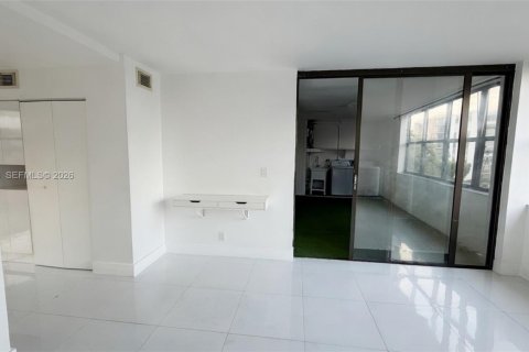 Condominio en alquiler en Aventura, Florida, 3 dormitorios, 128.21 m2 № 2011527 - foto 15