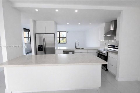 Condominio en alquiler en Aventura, Florida, 3 dormitorios, 128.21 m2 № 2011527 - foto 6